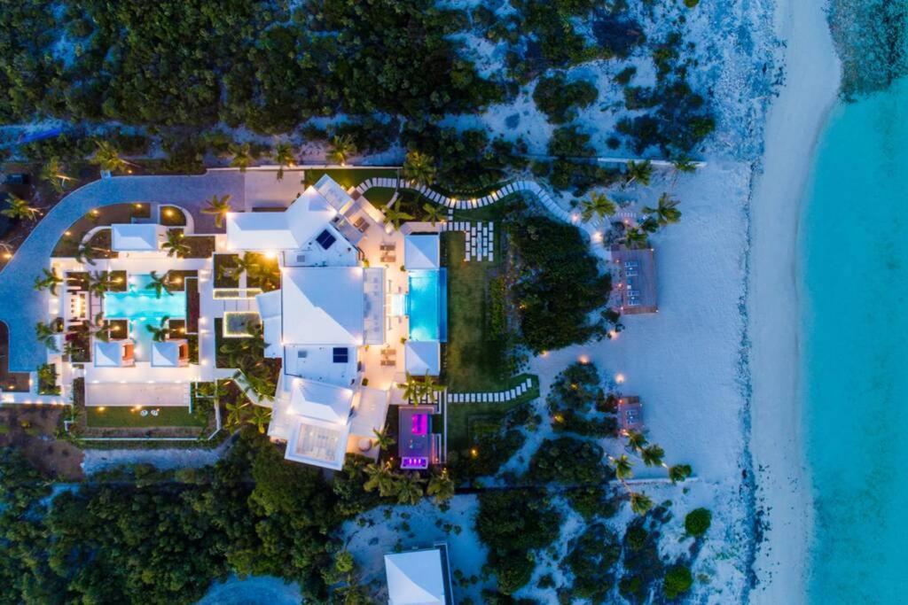 Triton Luxury Villa Providenciales Exterior foto