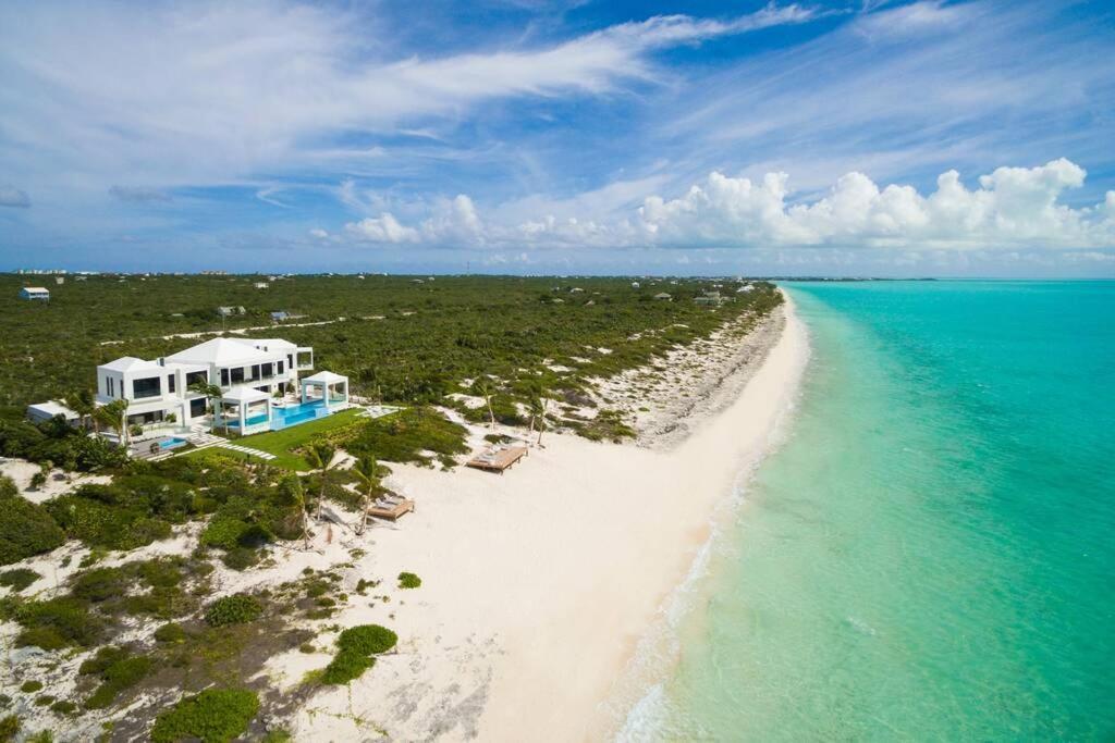 Triton Luxury Villa Providenciales Exterior foto